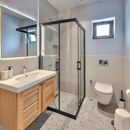 Nirvana 홈스테이